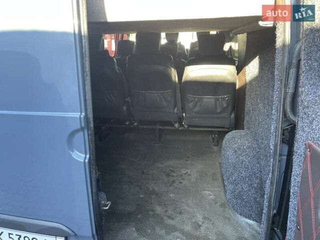 Серый Мерседес Sprinter, объемом двигателя 2.2 л и пробегом 455 тыс. км за 19900 $, фото 31 на Automoto.ua