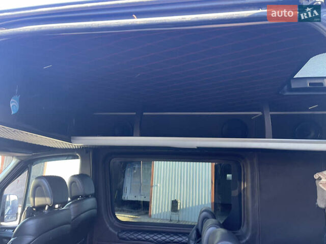 Серый Мерседес Sprinter, объемом двигателя 2.2 л и пробегом 455 тыс. км за 19900 $, фото 14 на Automoto.ua