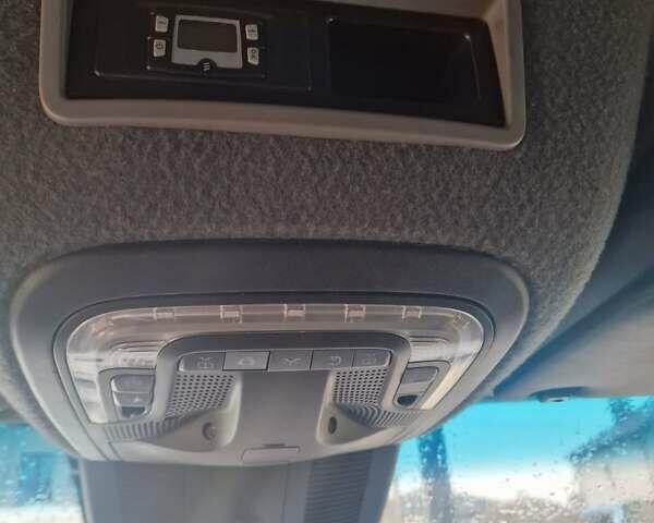 Сірий Мерседес Sprinter, об'ємом двигуна 3 л та пробігом 405 тис. км за 39999 $, фото 15 на Automoto.ua