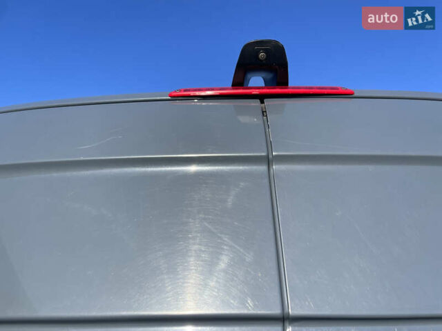 Серый Мерседес Sprinter, объемом двигателя 2.2 л и пробегом 455 тыс. км за 19900 $, фото 27 на Automoto.ua