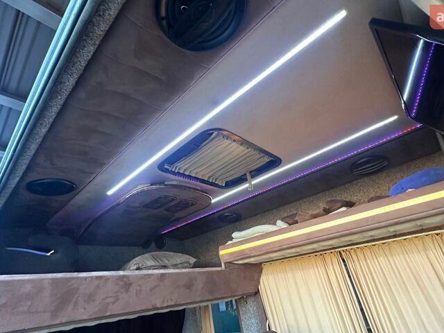 Серый Мерседес Sprinter, объемом двигателя 2.99 л и пробегом 730 тыс. км за 31999 $, фото 41 на Automoto.ua