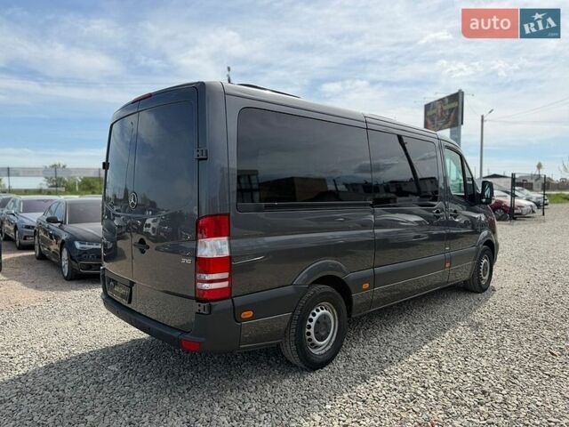 Серый Мерседес Sprinter, объемом двигателя 2.2 л и пробегом 300 тыс. км за 26999 $, фото 11 на Automoto.ua