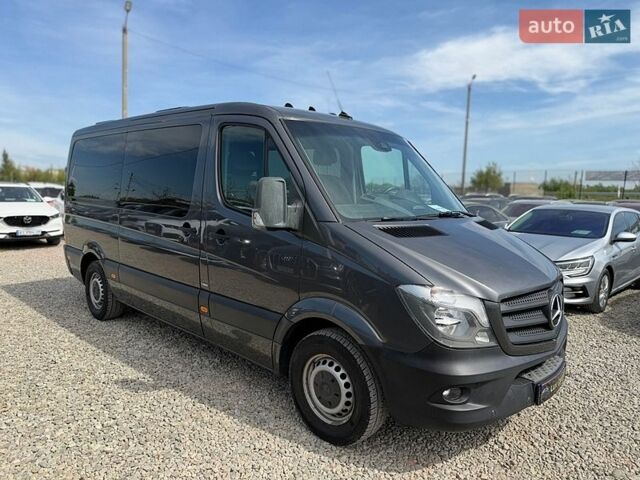 Серый Мерседес Sprinter, объемом двигателя 2.2 л и пробегом 300 тыс. км за 26999 $, фото 13 на Automoto.ua