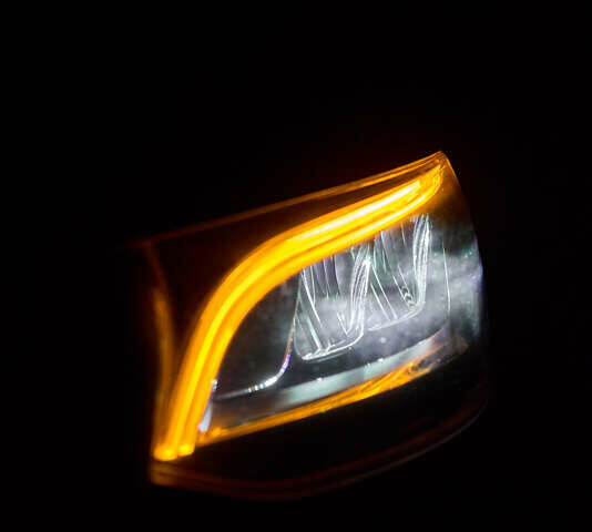 Сірий Мерседес Sprinter, об'ємом двигуна 2.14 л та пробігом 603 тис. км за 36000 $, фото 90 на Automoto.ua