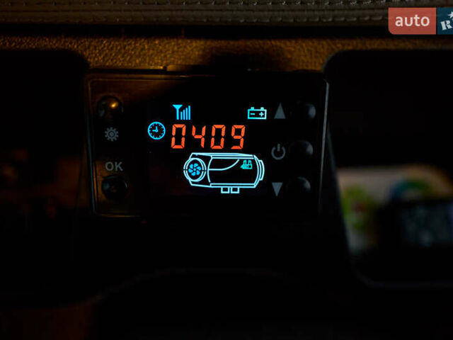 Сірий Мерседес Sprinter, об'ємом двигуна 2.14 л та пробігом 603 тис. км за 36000 $, фото 71 на Automoto.ua