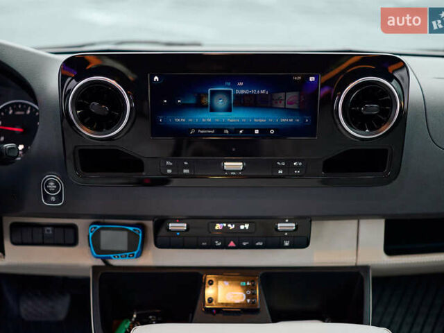 Сірий Мерседес Sprinter, об'ємом двигуна 2.14 л та пробігом 603 тис. км за 36000 $, фото 48 на Automoto.ua