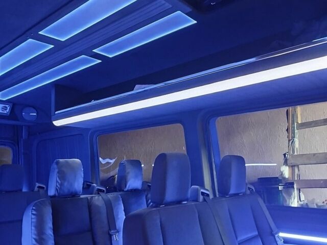 Сірий Мерседес Sprinter, об'ємом двигуна 3 л та пробігом 350 тис. км за 51000 $, фото 20 на Automoto.ua