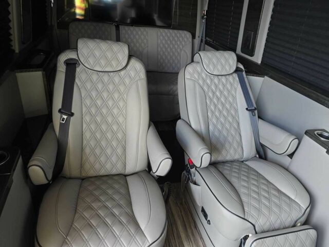 Сірий Мерседес Sprinter, об'ємом двигуна 2 л та пробігом 5 тис. км за 35000 $, фото 7 на Automoto.ua