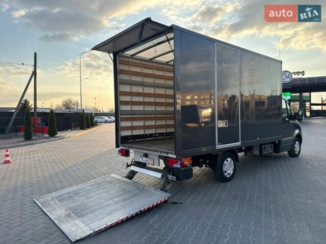 Серый Мерседес Sprinter, объемом двигателя 0 л и пробегом 240 тыс. км за 28700 $, фото 18 на Automoto.ua