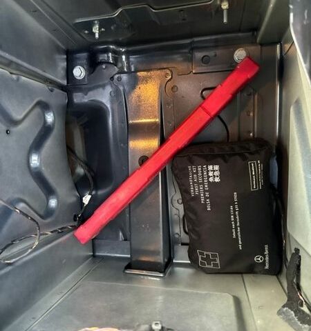 Серый Мерседес Sprinter, объемом двигателя 0 л и пробегом 240 тыс. км за 28700 $, фото 77 на Automoto.ua