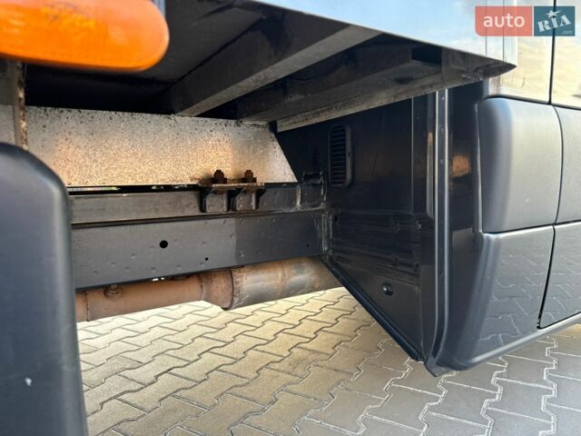 Серый Мерседес Sprinter, объемом двигателя 0 л и пробегом 240 тыс. км за 33000 $, фото 25 на Automoto.ua
