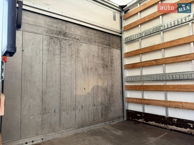 Серый Мерседес Sprinter, объемом двигателя 0 л и пробегом 240 тыс. км за 28700 $, фото 11 на Automoto.ua