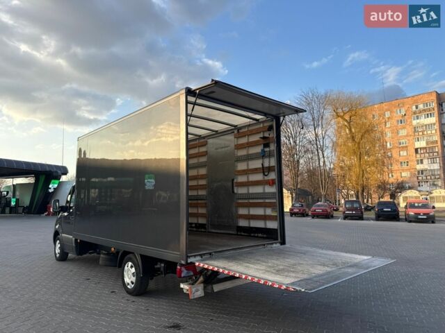 Серый Мерседес Sprinter, объемом двигателя 0 л и пробегом 240 тыс. км за 33000 $, фото 15 на Automoto.ua