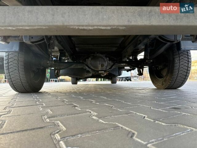 Серый Мерседес Sprinter, объемом двигателя 0 л и пробегом 240 тыс. км за 28700 $, фото 27 на Automoto.ua