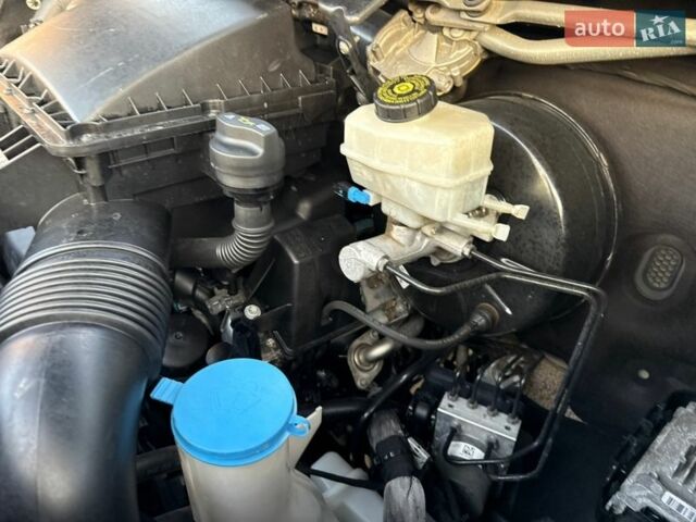 Серый Мерседес Sprinter, объемом двигателя 0 л и пробегом 240 тыс. км за 28700 $, фото 41 на Automoto.ua