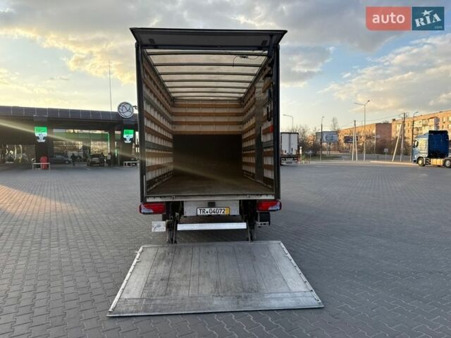 Серый Мерседес Sprinter, объемом двигателя 0 л и пробегом 240 тыс. км за 28700 $, фото 19 на Automoto.ua