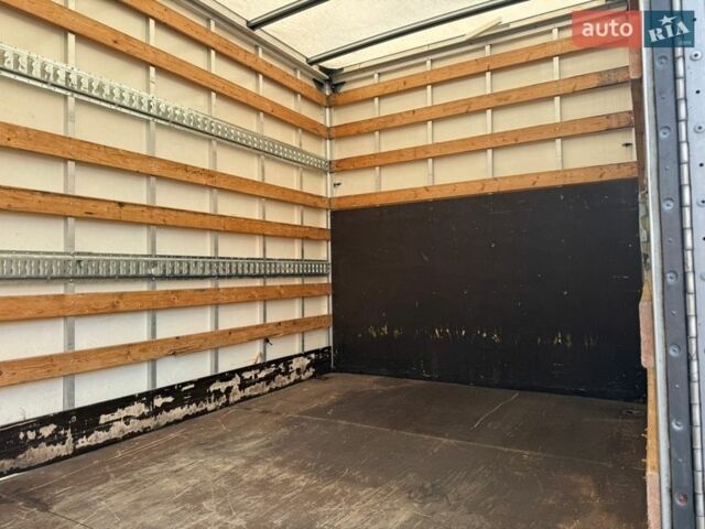 Серый Мерседес Sprinter, объемом двигателя 0 л и пробегом 240 тыс. км за 28700 $, фото 12 на Automoto.ua