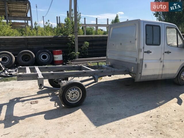 Серый Мерседес Sprinter, объемом двигателя 2.69 л и пробегом 599 тыс. км за 13200 $, фото 6 на Automoto.ua