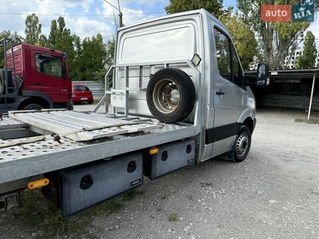 Серый Мерседес Sprinter, объемом двигателя 2.15 л и пробегом 315 тыс. км за 15300 $, фото 7 на Automoto.ua
