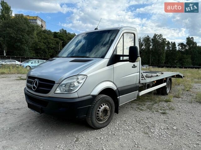 Серый Мерседес Sprinter, объемом двигателя 2.15 л и пробегом 315 тыс. км за 15800 $, фото 1 на Automoto.ua