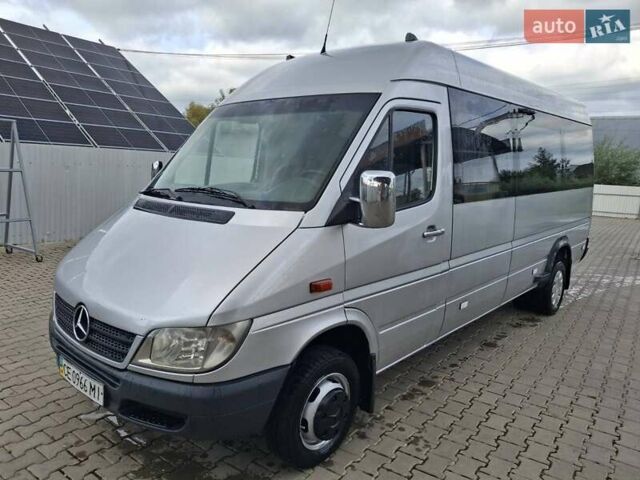 Серый Мерседес Sprinter, объемом двигателя 2.15 л и пробегом 253 тыс. км за 16300 $, фото 2 на Automoto.ua