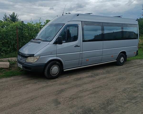 Сірий Мерседес Sprinter, об'ємом двигуна 2.15 л та пробігом 750 тис. км за 14500 $, фото 6 на Automoto.ua
