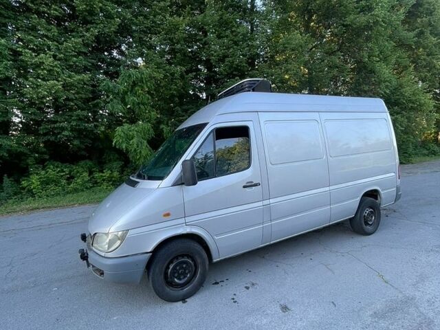 Сірий Мерседес Sprinter, об'ємом двигуна 2.7 л та пробігом 340 тис. км за 6999 $, фото 5 на Automoto.ua