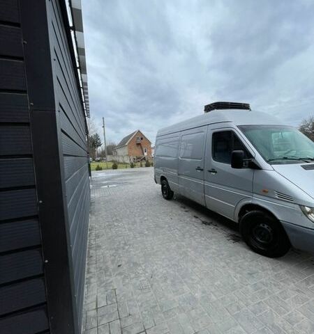 Сірий Мерседес Sprinter, об'ємом двигуна 2.7 л та пробігом 350 тис. км за 7700 $, фото 13 на Automoto.ua