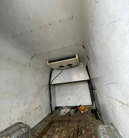 Сірий Мерседес Sprinter, об'ємом двигуна 2.7 л та пробігом 350 тис. км за 7700 $, фото 5 на Automoto.ua