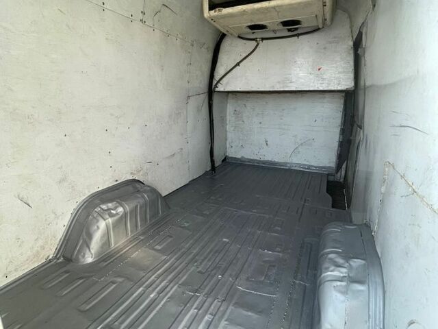 Сірий Мерседес Sprinter, об'ємом двигуна 2.7 л та пробігом 340 тис. км за 6999 $, фото 8 на Automoto.ua