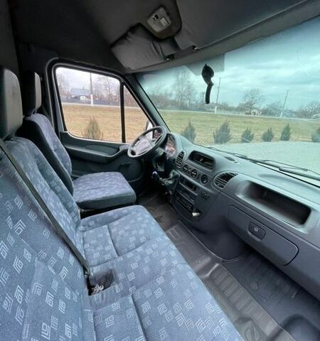 Сірий Мерседес Sprinter, об'ємом двигуна 2.7 л та пробігом 350 тис. км за 7700 $, фото 12 на Automoto.ua