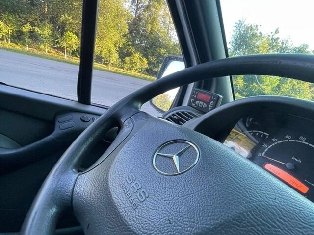 Сірий Мерседес Sprinter, об'ємом двигуна 2.7 л та пробігом 350 тис. км за 7500 $, фото 10 на Automoto.ua