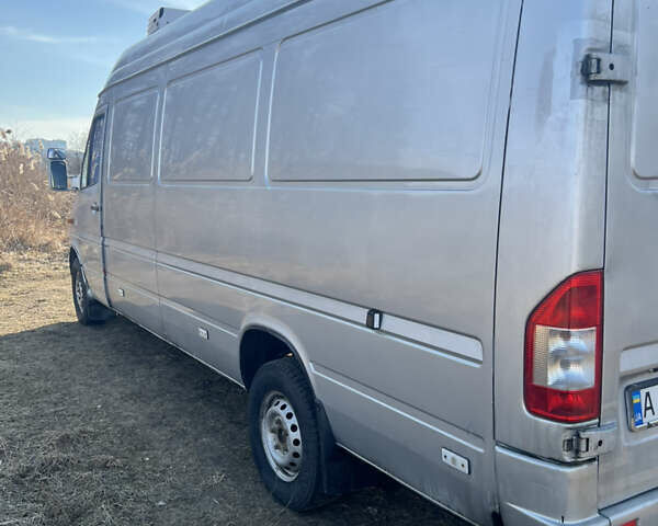 Сірий Мерседес Sprinter, об'ємом двигуна 2.7 л та пробігом 11 тис. км за 11300 $, фото 4 на Automoto.ua