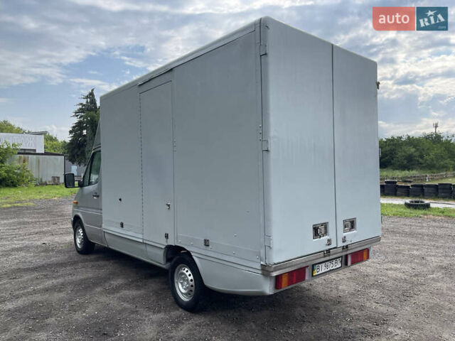 Сірий Мерседес Sprinter, об'ємом двигуна 2.15 л та пробігом 589 тис. км за 7999 $, фото 8 на Automoto.ua