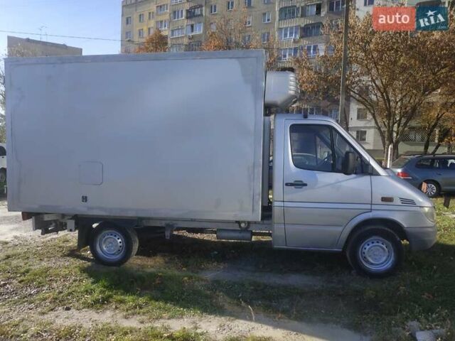 Сірий Мерседес Sprinter, об'ємом двигуна 2.15 л та пробігом 318 тис. км за 6200 $, фото 1 на Automoto.ua