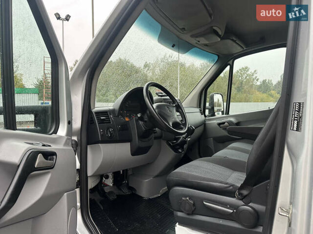 Сірий Мерседес Sprinter, об'ємом двигуна 0 л та пробігом 283 тис. км за 20500 $, фото 13 на Automoto.ua