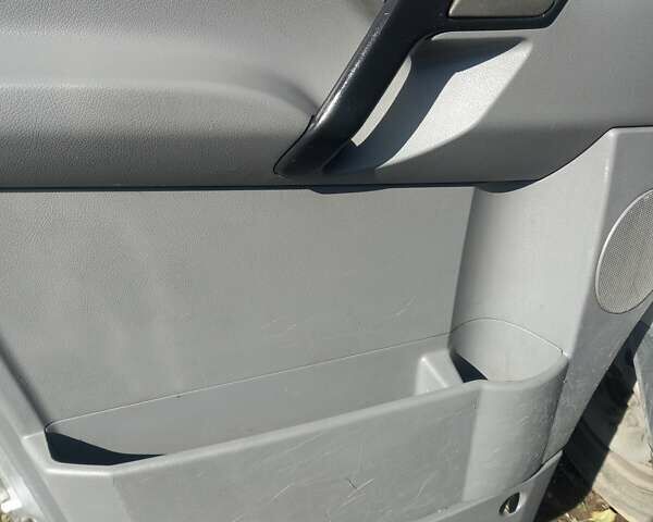 Серый Мерседес Sprinter, объемом двигателя 2.14 л и пробегом 375 тыс. км за 10800 $, фото 12 на Automoto.ua