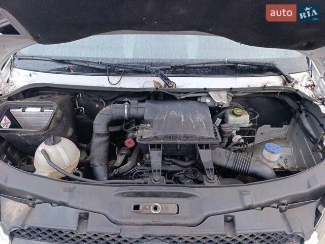 Серый Мерседес Sprinter, объемом двигателя 2.14 л и пробегом 600 тыс. км за 7000 $, фото 9 на Automoto.ua