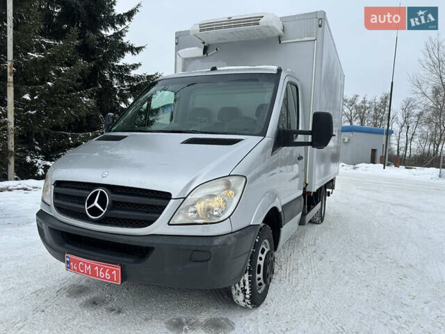 Серый Мерседес Sprinter, объемом двигателя 2.2 л и пробегом 283 тыс. км за 19800 $, фото 2 на Automoto.ua