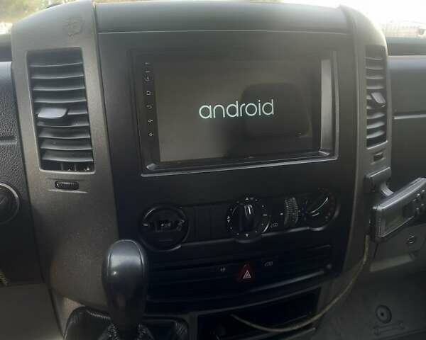 Серый Мерседес Sprinter, объемом двигателя 2.14 л и пробегом 375 тыс. км за 10800 $, фото 6 на Automoto.ua