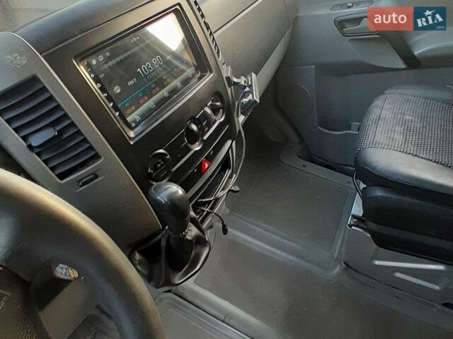 Сірий Мерседес Sprinter, об'ємом двигуна 2.14 л та пробігом 382 тис. км за 9600 $, фото 12 на Automoto.ua