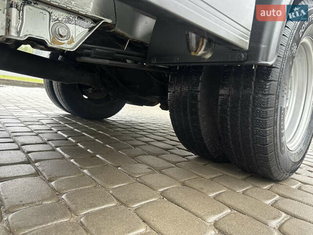 Сірий Мерседес Sprinter, об'ємом двигуна 0 л та пробігом 283 тис. км за 20500 $, фото 24 на Automoto.ua