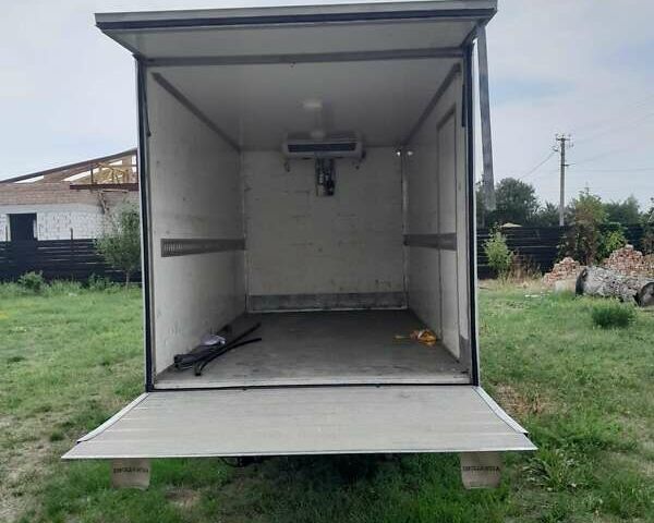Серый Мерседес Sprinter, объемом двигателя 2.99 л и пробегом 10 тыс. км за 22000 $, фото 9 на Automoto.ua