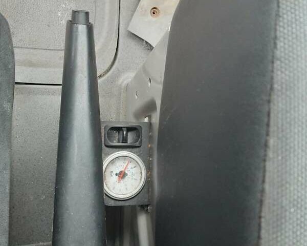 Серый Мерседес Sprinter, объемом двигателя 2.99 л и пробегом 366 тыс. км за 20900 $, фото 1 на Automoto.ua