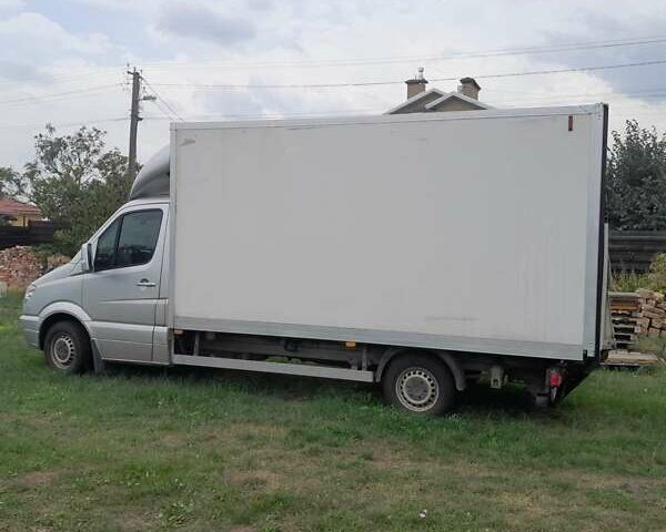 Серый Мерседес Sprinter, объемом двигателя 2.99 л и пробегом 366 тыс. км за 20900 $, фото 5 на Automoto.ua