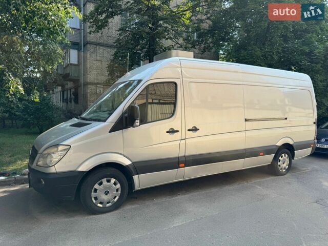 Серый Мерседес Sprinter, объемом двигателя 2.14 л и пробегом 512 тыс. км за 10700 $, фото 1 на Automoto.ua