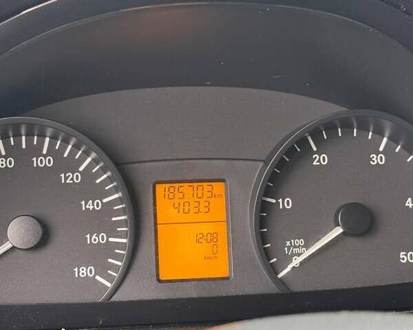 Серый Мерседес Sprinter, объемом двигателя 0 л и пробегом 186 тыс. км за 27751 $, фото 10 на Automoto.ua