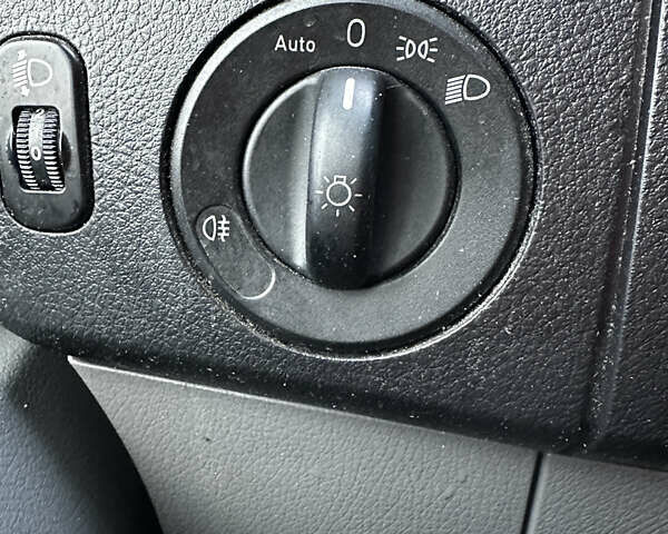 Серый Мерседес Sprinter, объемом двигателя 3 л и пробегом 470 тыс. км за 30000 $, фото 1 на Automoto.ua