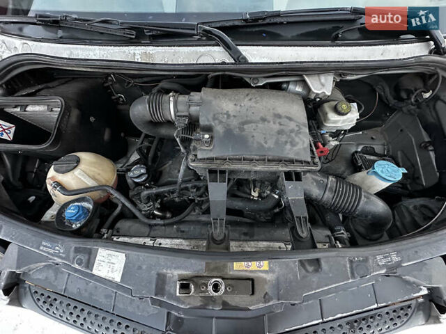 Серый Мерседес Sprinter, объемом двигателя 3 л и пробегом 470 тыс. км за 30000 $, фото 16 на Automoto.ua