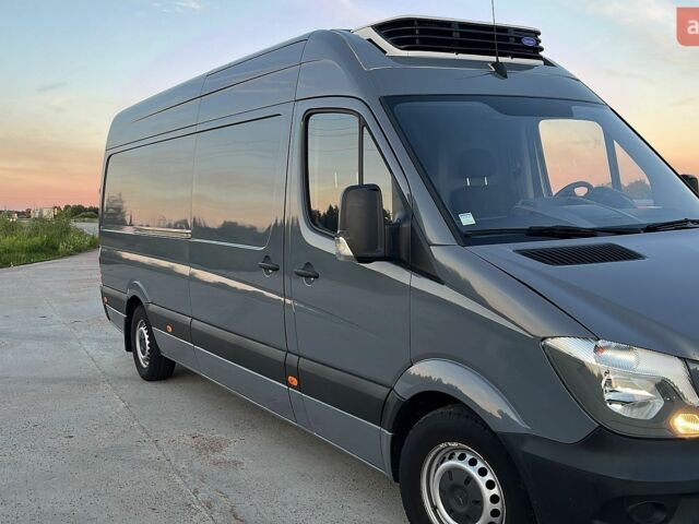 Сірий Мерседес Sprinter, об'ємом двигуна 2.14 л та пробігом 223 тис. км за 22500 $, фото 1 на Automoto.ua